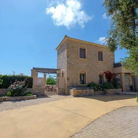 Trochalo Villa *