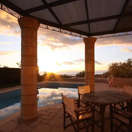 Villa Trochalo Stoúpa