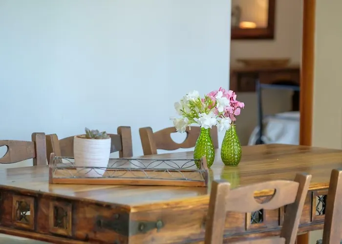 Willa Trochalo Stoúpa